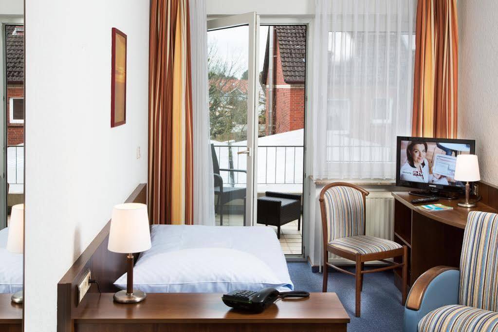 Hotel Seeschwalbe كوكسهافن المظهر الخارجي الصورة